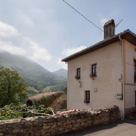 Casa Del Cuetu. Traditional Village House In Asturias Mere Exteriör bild